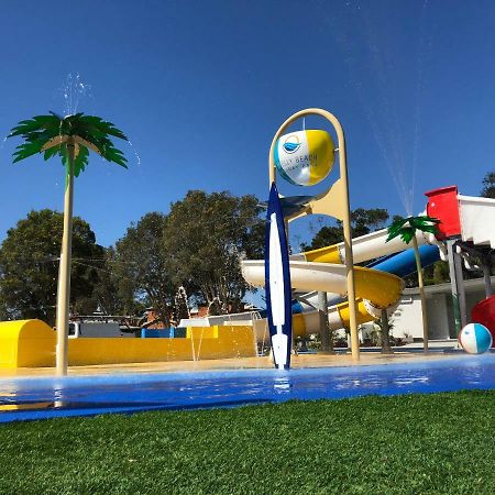 Shelly Beach Holiday Park Entrance Exterior foto