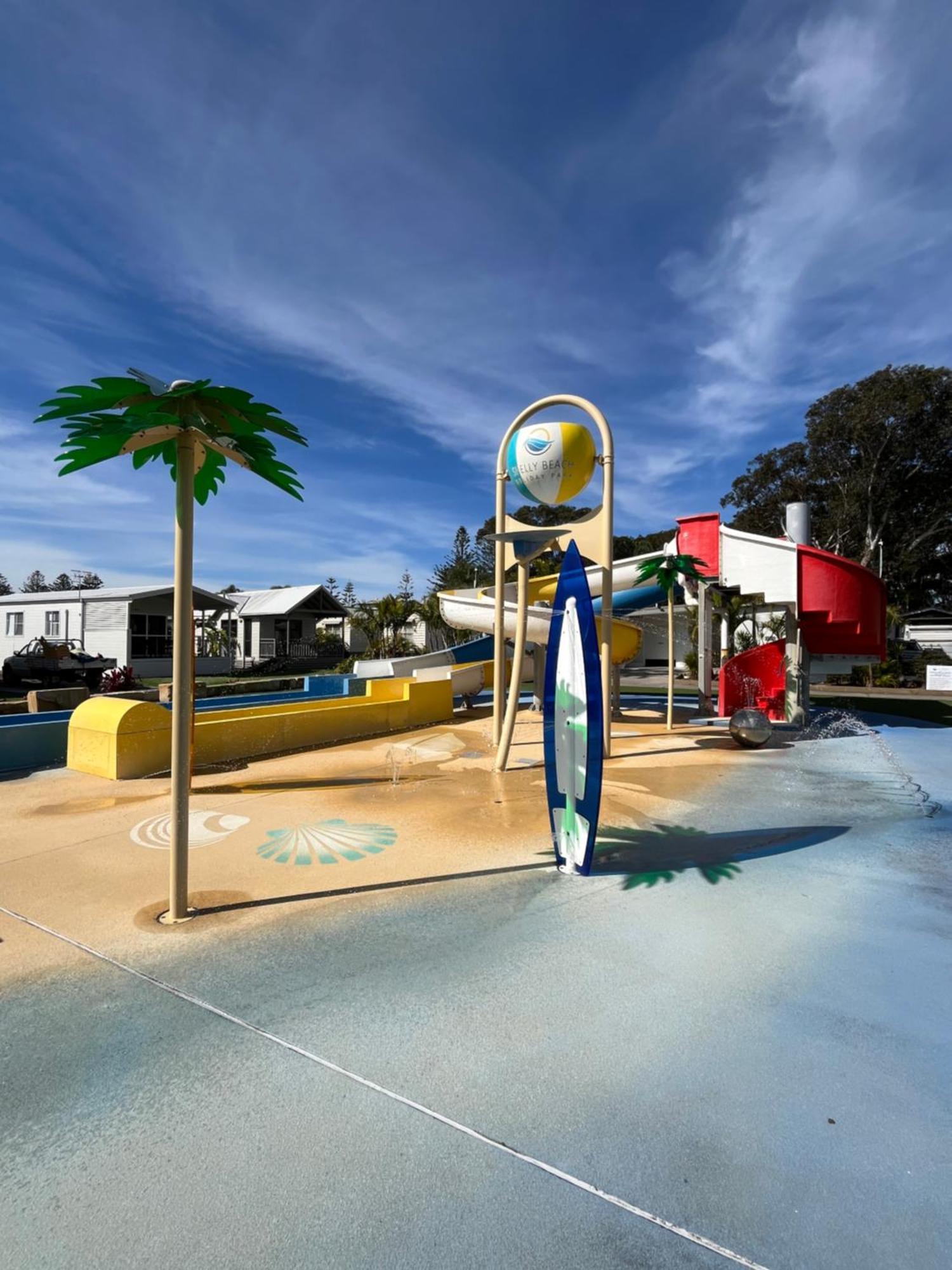 Shelly Beach Holiday Park Entrance Exterior foto